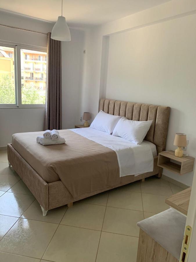 Mediterranean Apartments Himarë Dış mekan fotoğraf