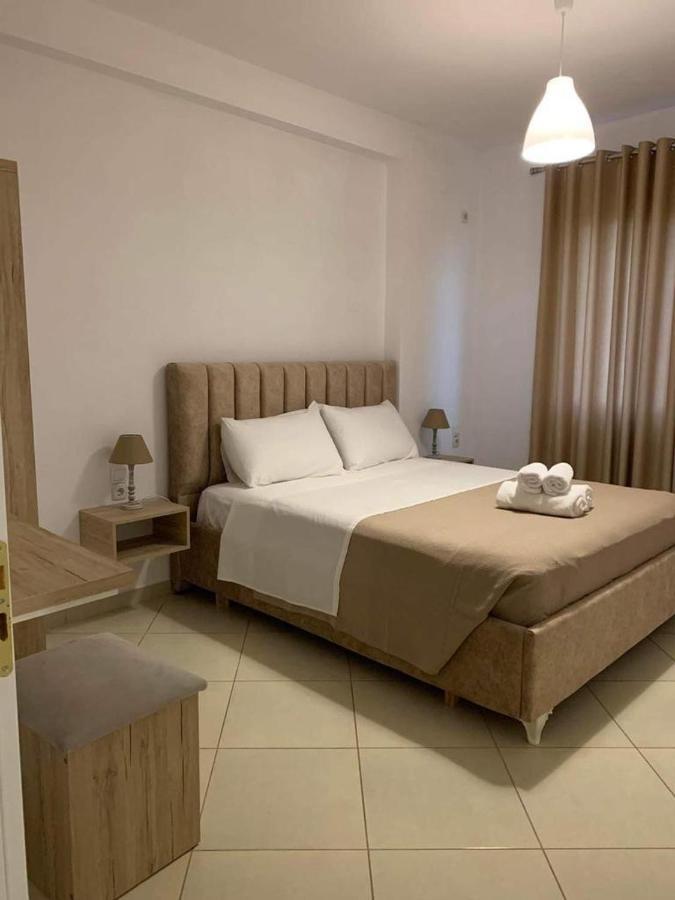 Mediterranean Apartments Himarë Dış mekan fotoğraf