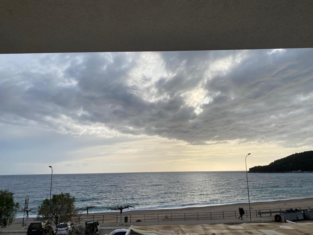 Mediterranean Apartments Himarë Dış mekan fotoğraf